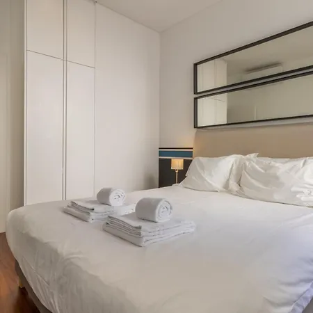 Modern 3br, Terrace, Ac/heating & Self Check-in Lissabon
