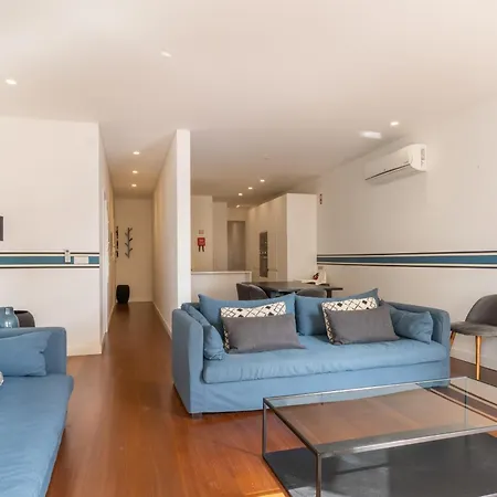 Apartmán Modern 3br, Terrace, Ac/heating & Self Check-in