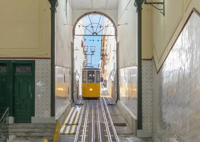 Διαμέρισμα Modern 3br, Terrace, Ac/heating & Self Check-in Lisboa