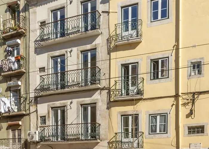 Modern 3br, Terrace, Ac/heating & Self Check-in Διαμέρισμα *