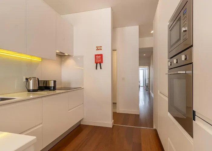 Modern 3br, Terrace, Ac/heating & Self Check-in Lisboa