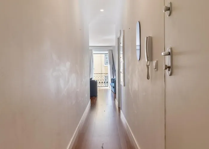 Modern 3br, Terrace, Ac/heating & Self Check-in * Lisboa