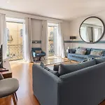 Modern 3br, Terrace, Ac/heating & Self Check-in Apartment